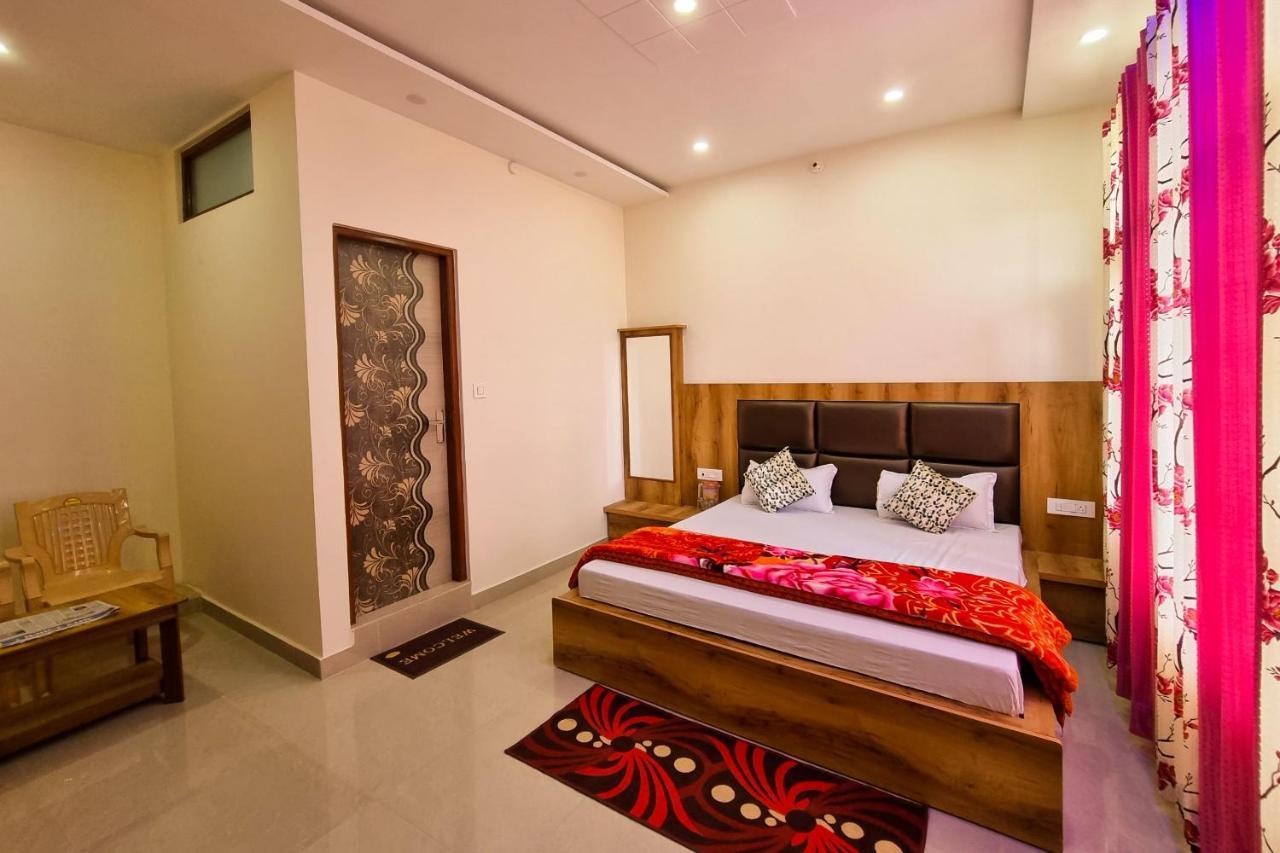 Mohan Home Stay Dalhousie Zewnętrze zdjęcie