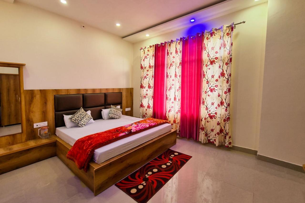 Mohan Home Stay Dalhousie Zewnętrze zdjęcie