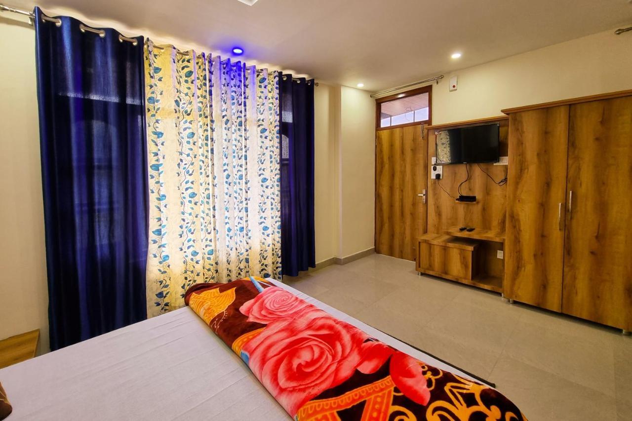 Mohan Home Stay Dalhousie Zewnętrze zdjęcie