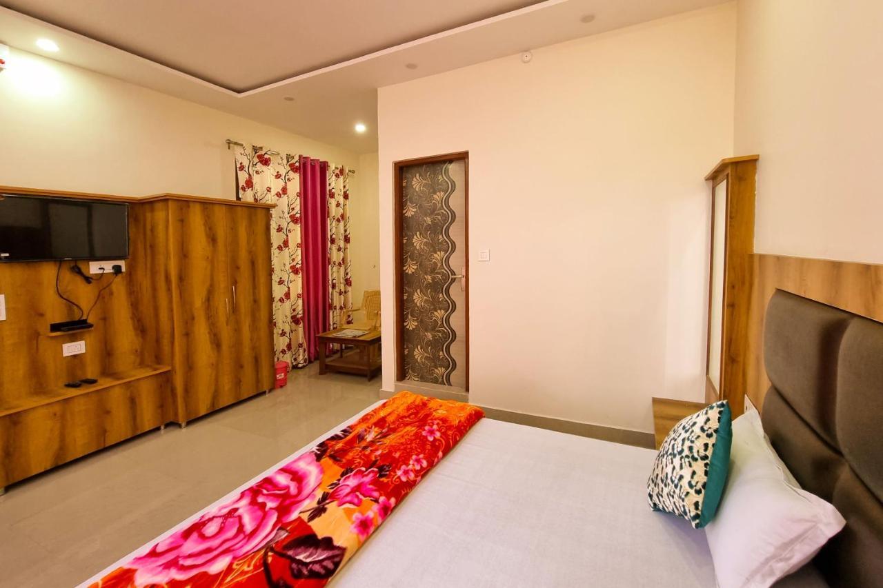 Mohan Home Stay Dalhousie Zewnętrze zdjęcie
