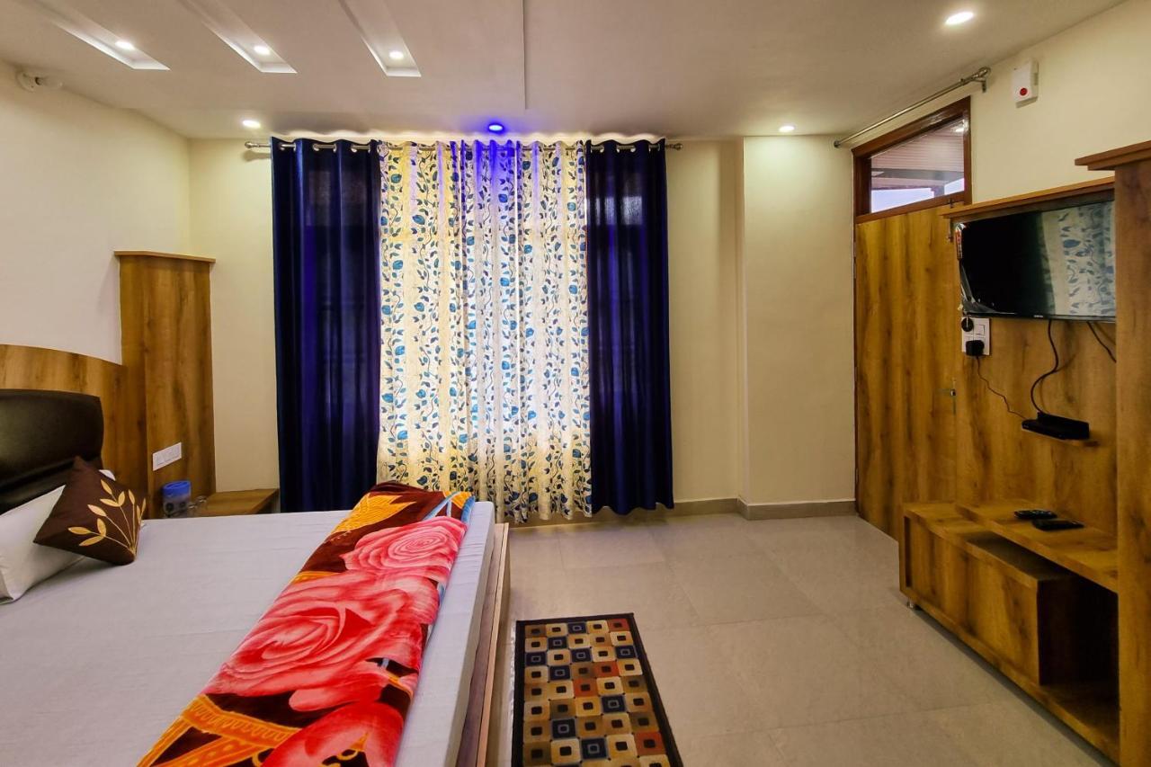 Mohan Home Stay Dalhousie Zewnętrze zdjęcie
