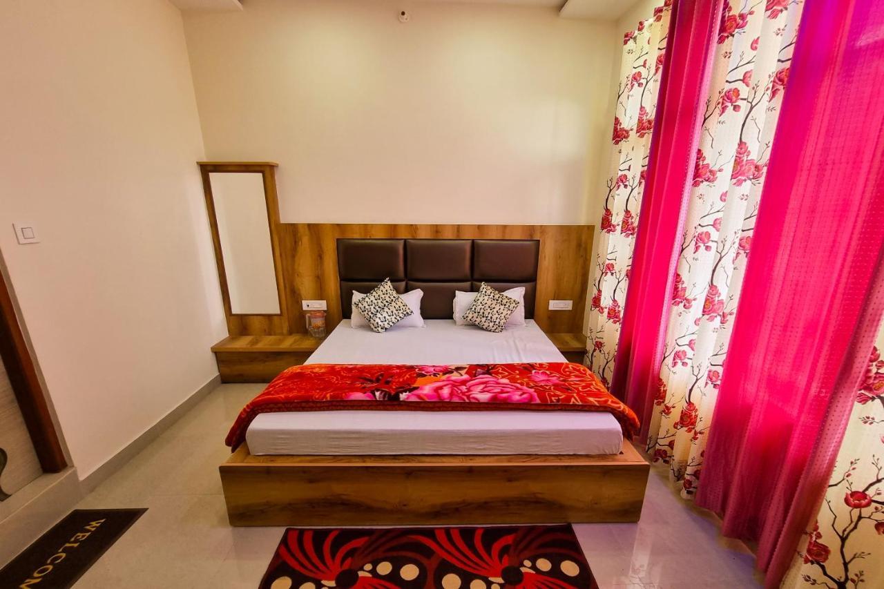 Mohan Home Stay Dalhousie Zewnętrze zdjęcie